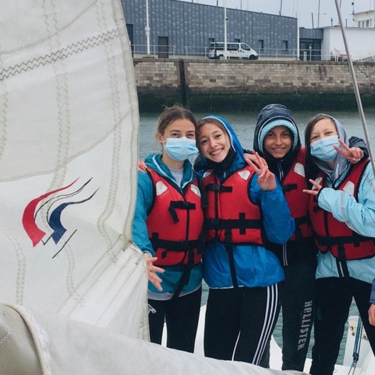 Dernier cours d'EPS pour les 1ST2S