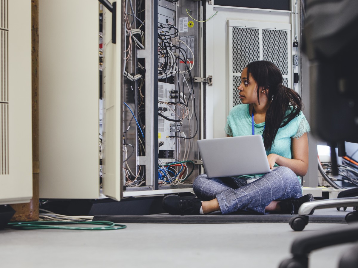 BAC PRO Cybersécurité, Informatique et réseaux, Electronique