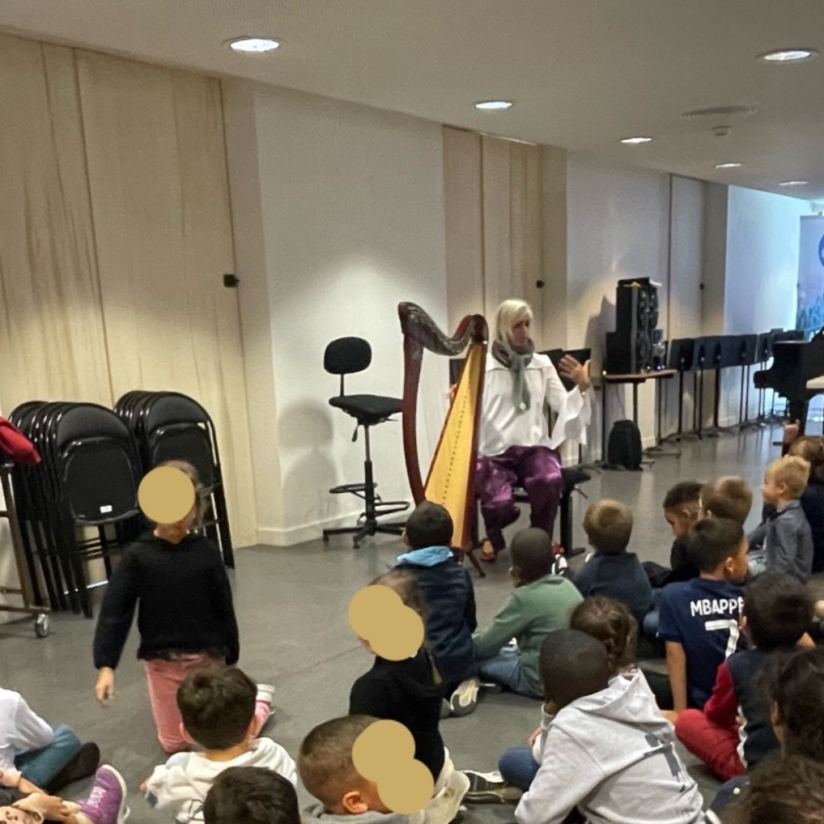 Les CP et CE1 au Conservatoire Arthur Honegger