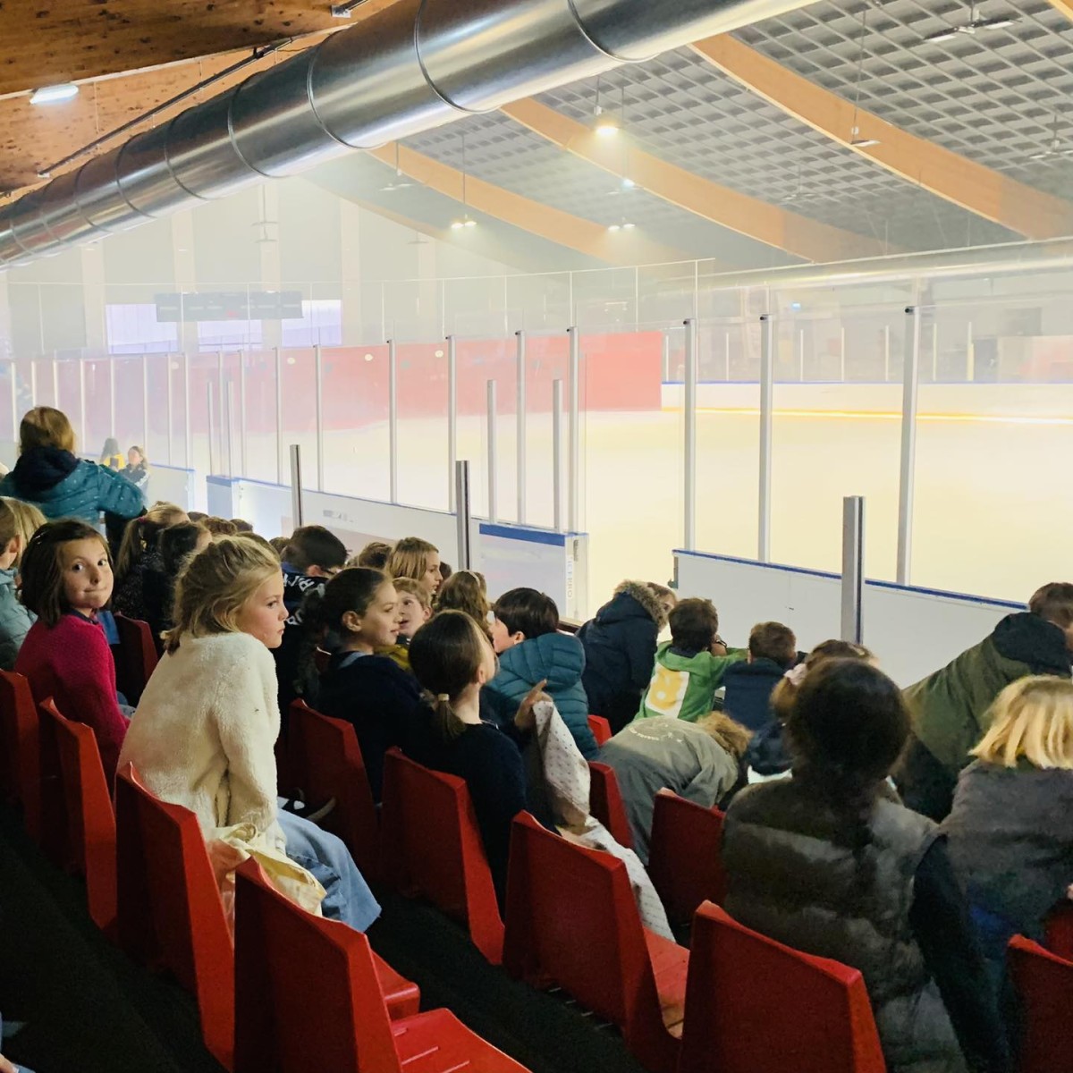 Spectacle à la patinoire