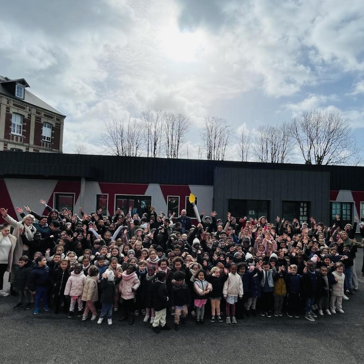 Accueil de la flamme diocésaine