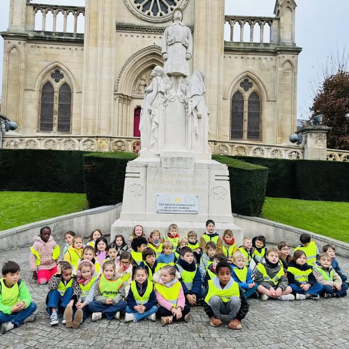 À la découverte du monument aux morts de Sainte Adresse