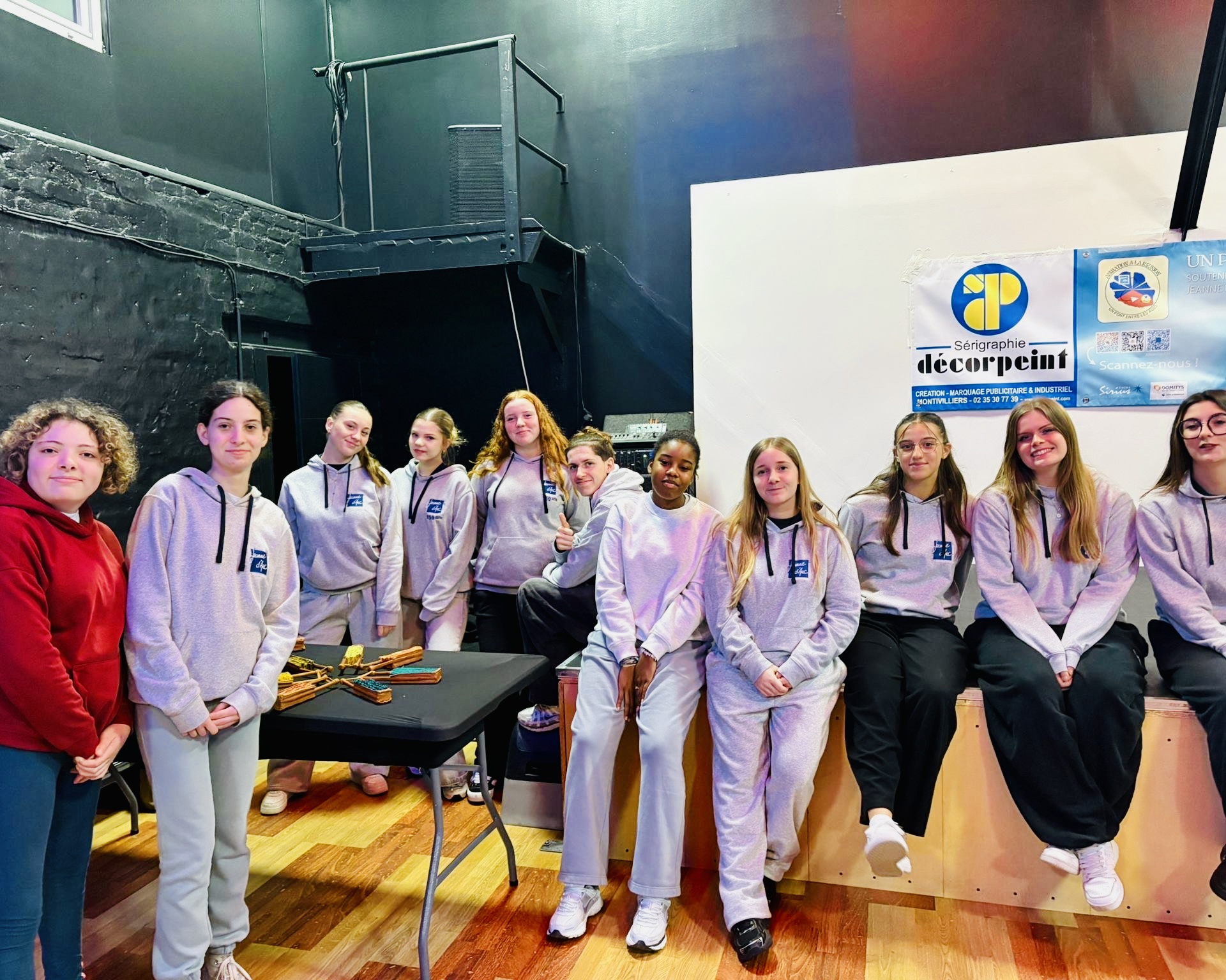 D43F3BED 94BD 41BF 8DAB 2AF9FDF3E9B3